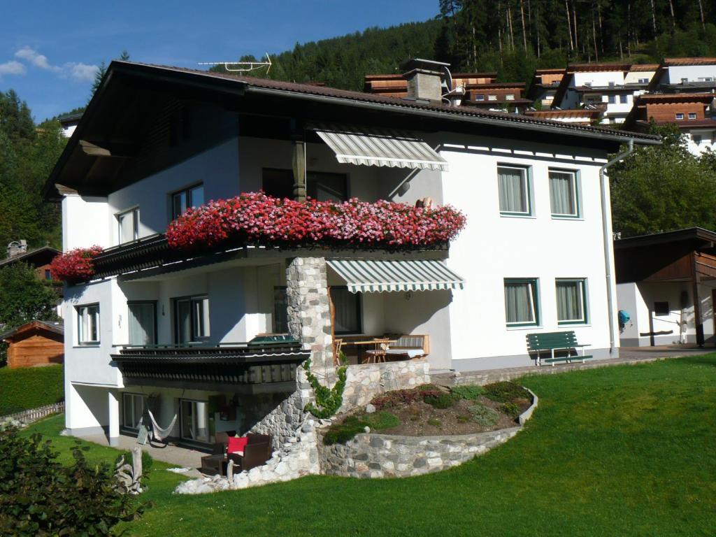 Apartamento Haus Saxer Mieders Exterior foto